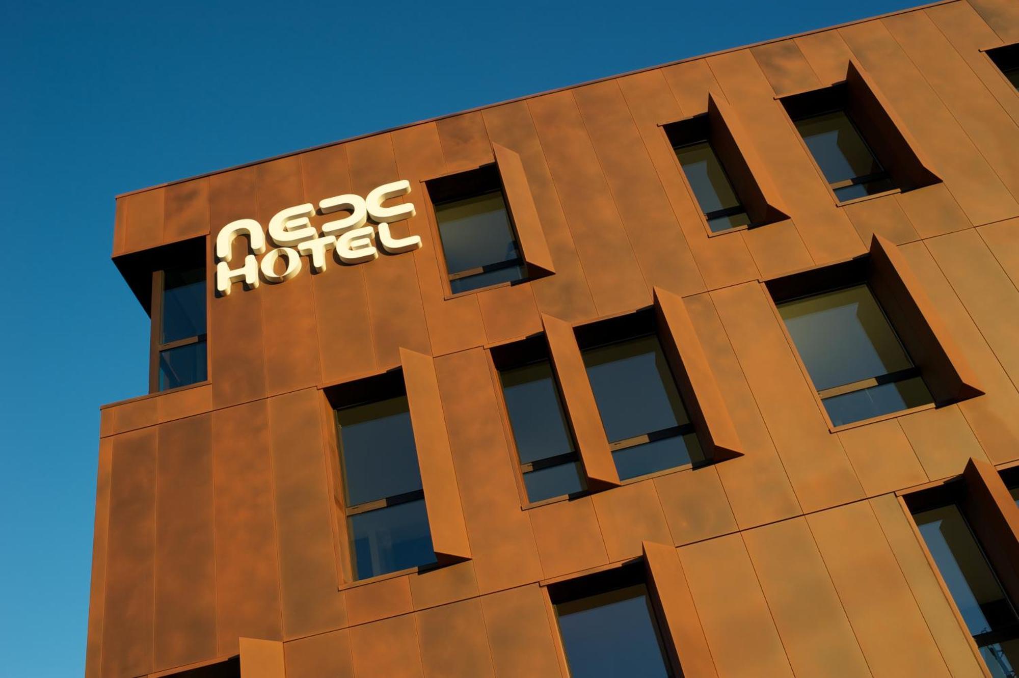 Nex Hotel Tarbes Eksteriør bilde