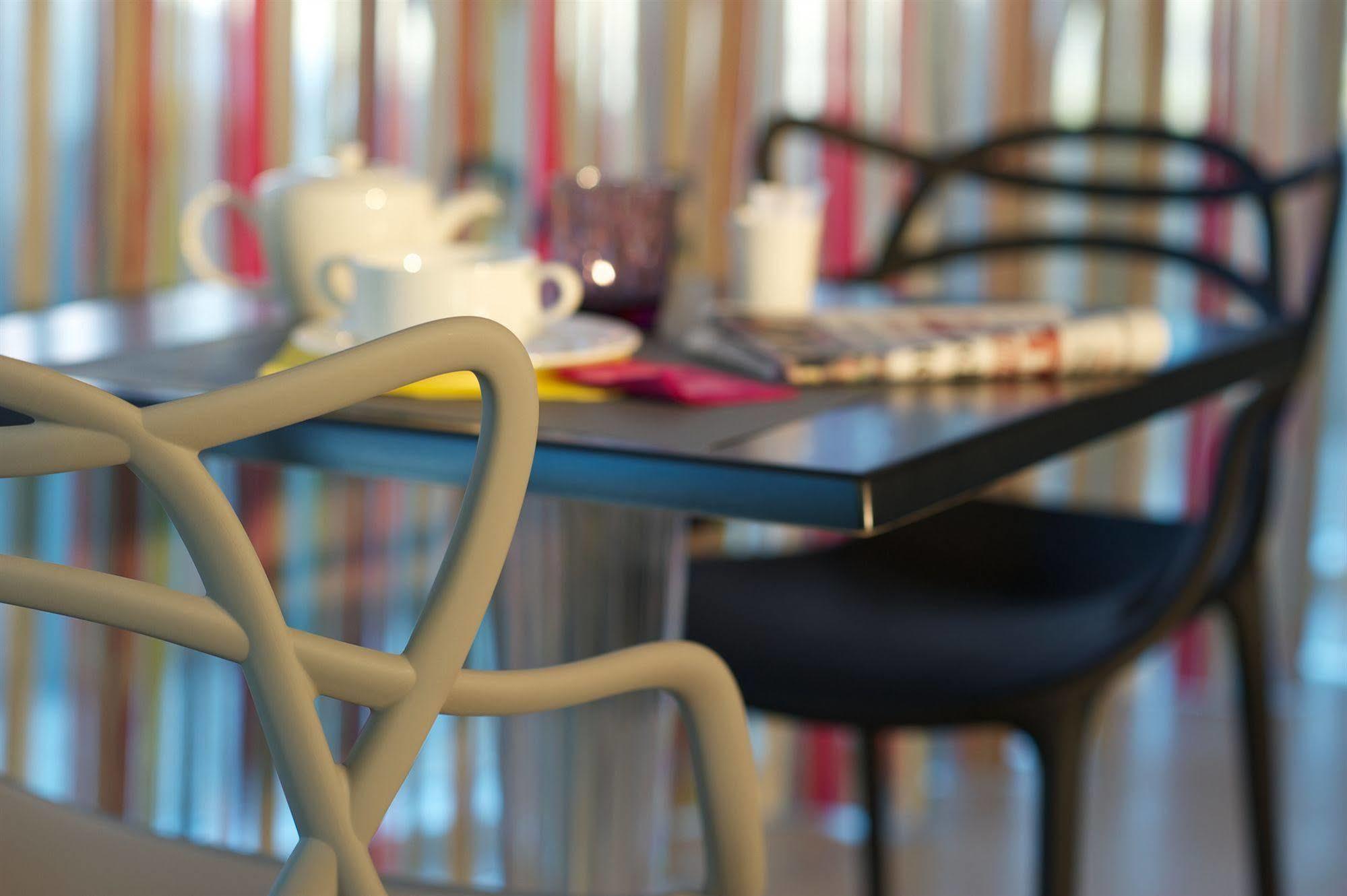 Nex Hotel Tarbes Eksteriør bilde